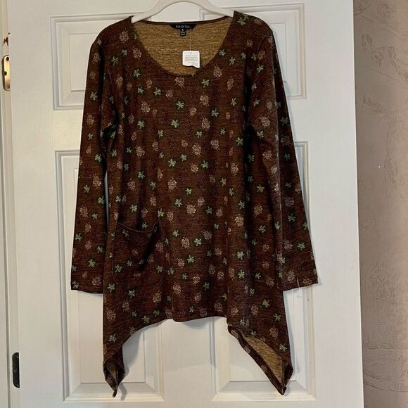 NWT Yak & Yeti Floral Front Pocket 3/4 Sleeve Tunic Small - Picture 2 of 11